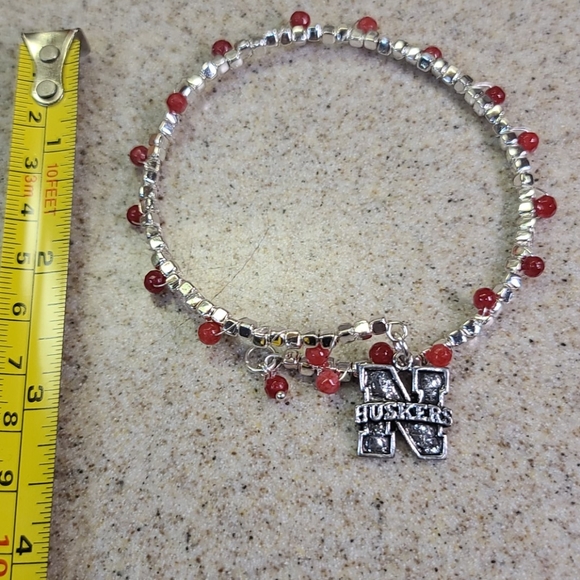 NEBEASKA CORN 🌽 HUSKERS Bracelet Team. Silver/Red - Picture 2 of 7